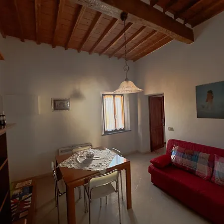 Casa Vicolo Peccioli